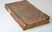 Księga kapitulna z lat 1733-1757 (sygn. AKBC 16) przed konserwacją. 